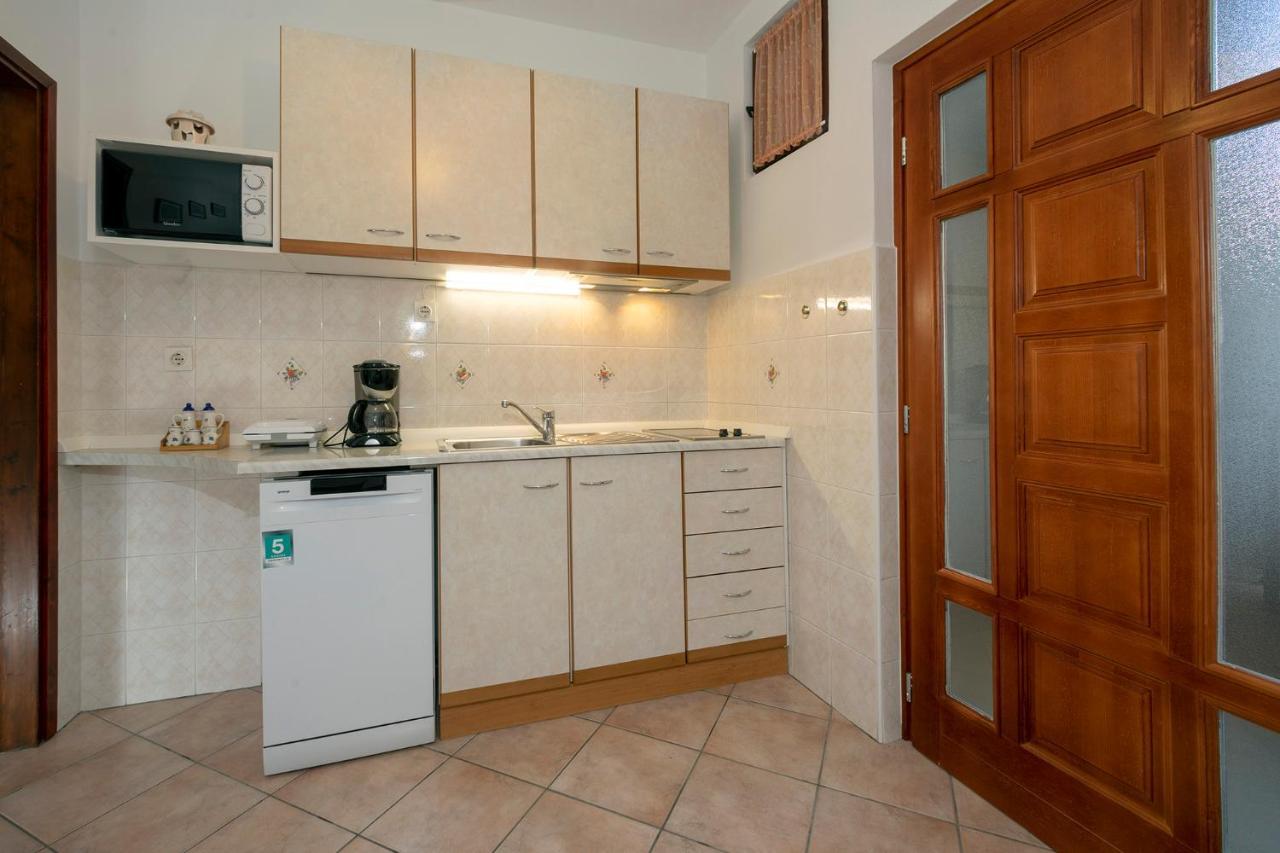 פורץ Apartman Ornela מראה חיצוני תמונה