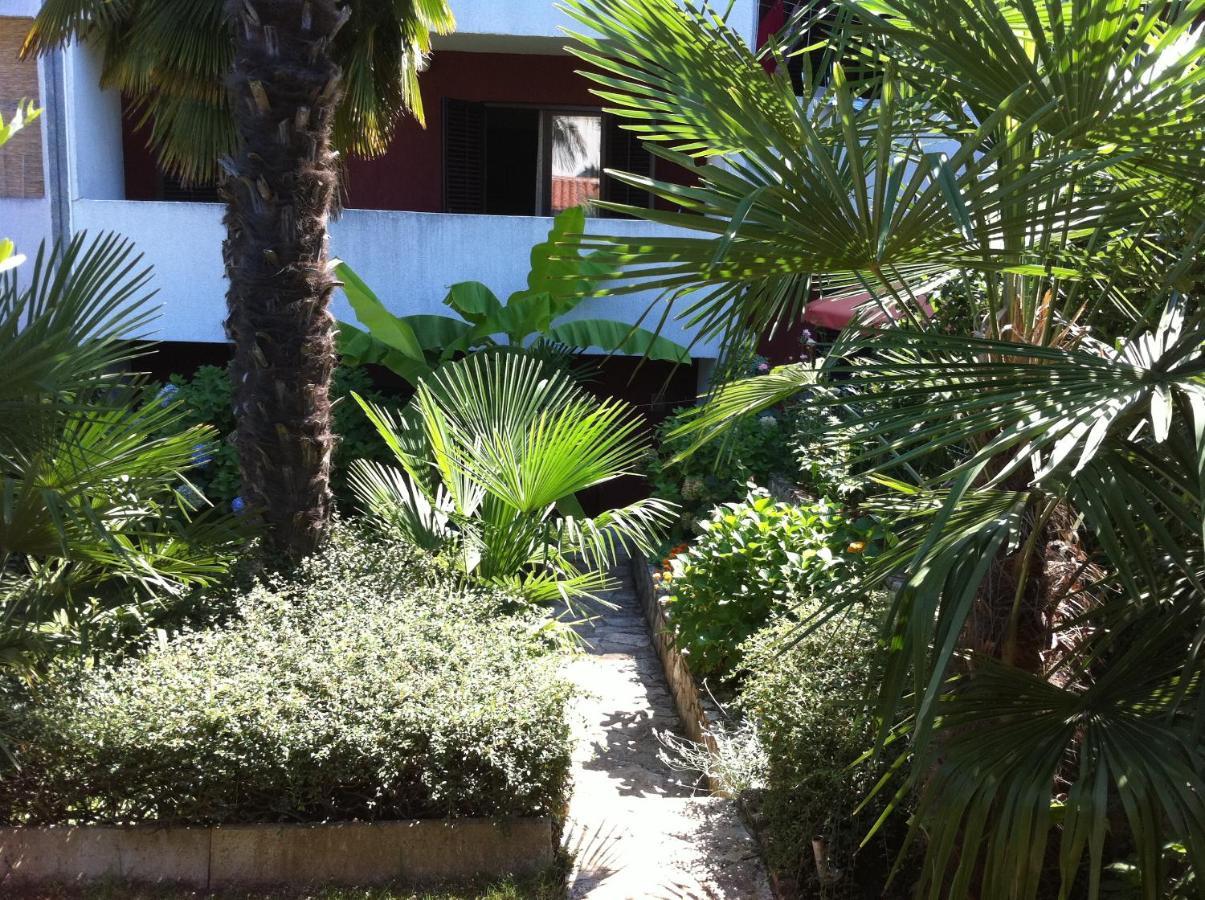 פורץ Apartman Ornela מראה חיצוני תמונה